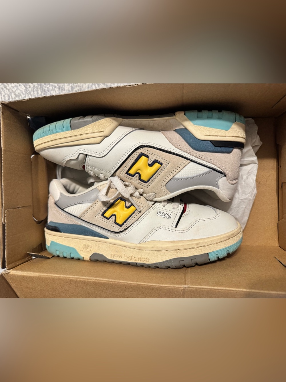 New Balance Kids 550 Sneakers White with Yellow Accent